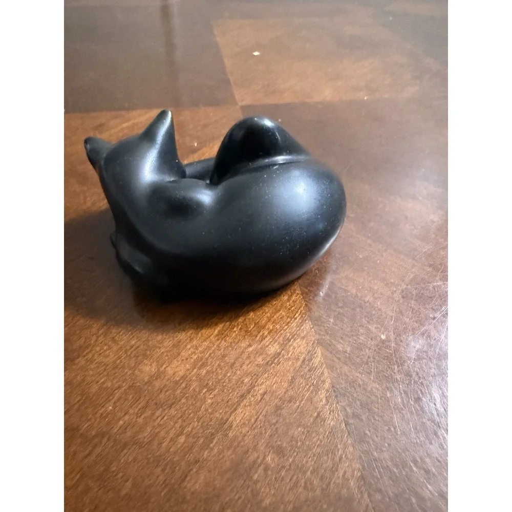 Vtg Capella of‎ Dartington Sleeping Cat Black Resin Figurine Paperweight